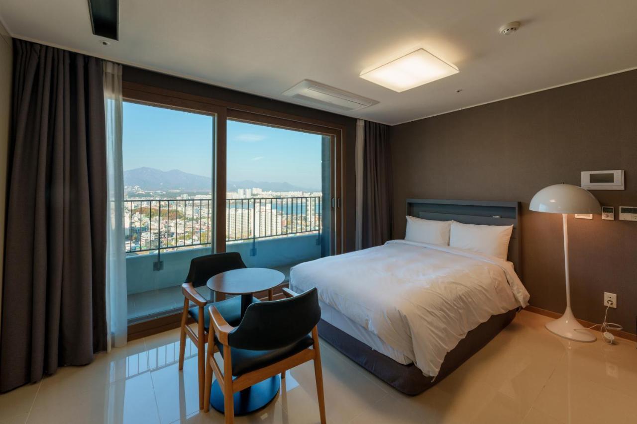 Hotel The Blue Terra Сокчхо Екстер'єр фото