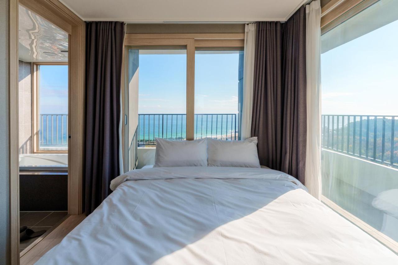 Hotel The Blue Terra Сокчхо Екстер'єр фото