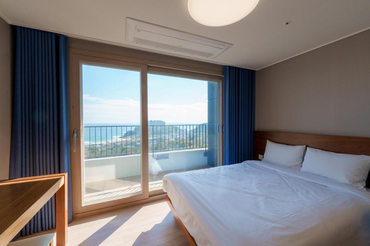 Hotel The Blue Terra Сокчхо Екстер'єр фото