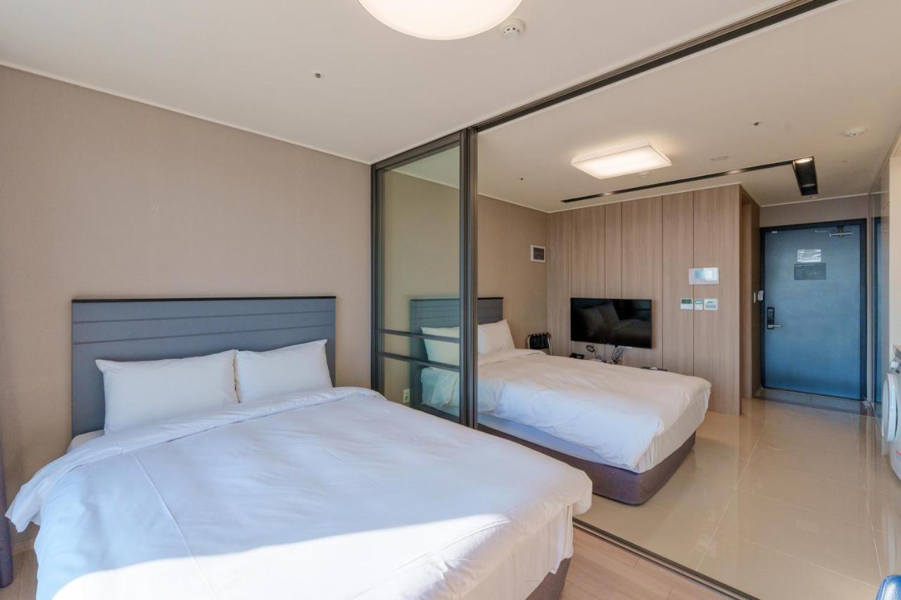 Hotel The Blue Terra Сокчхо Екстер'єр фото