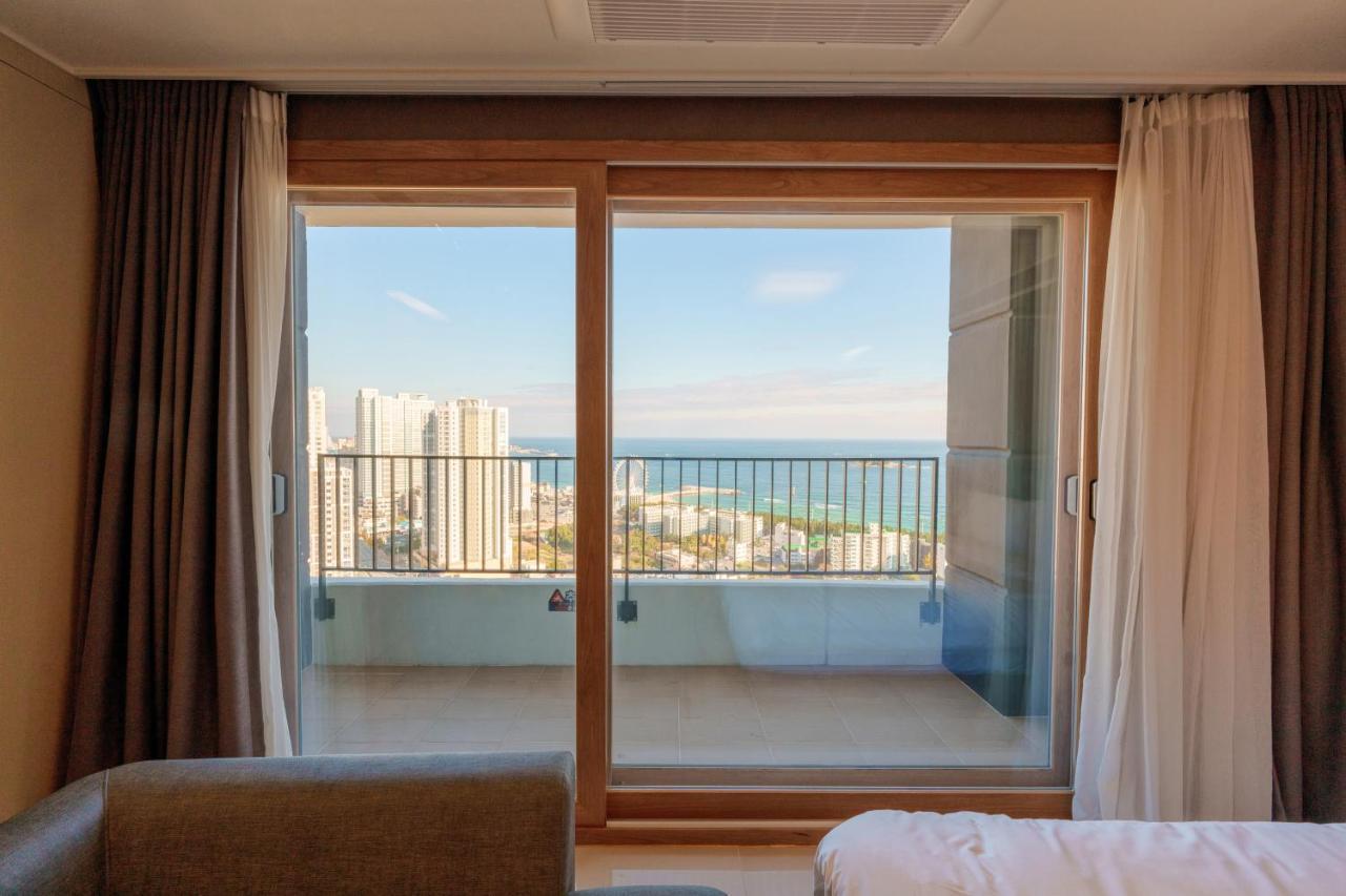 Hotel The Blue Terra Сокчхо Екстер'єр фото